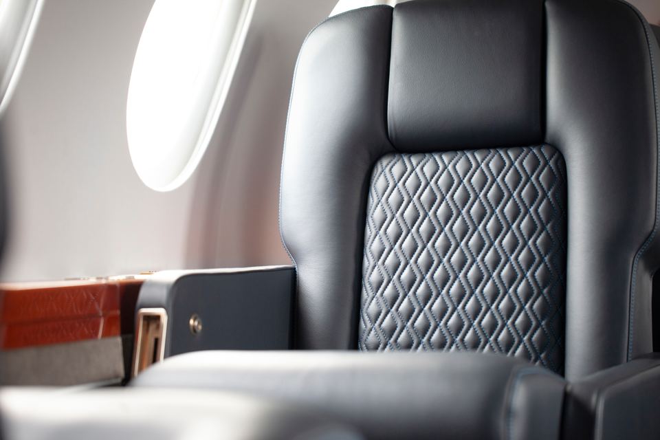 Leather seat · Decorative stitching